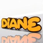 Dômes lumineux personnalisés en 3D avec nom en lettres oranges et noir, décoration LED pour chambre ou bureau, création unique d'Infinity 3D Print.