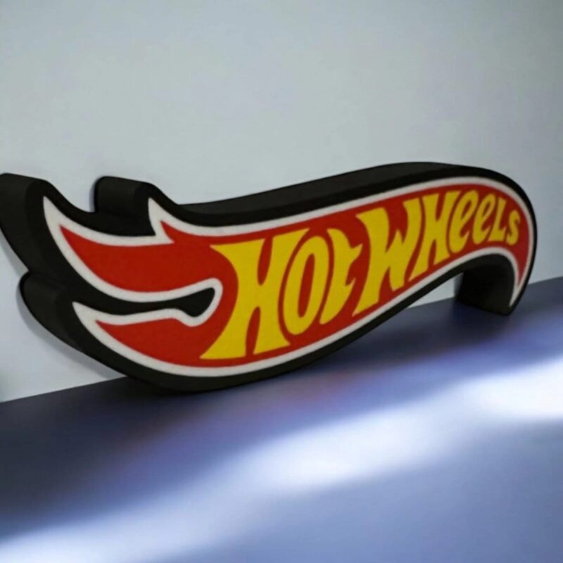 Hot Wheels logo lampe LED décoration lumineuse 3D pour collection ou personnalisation d'espace gaming ou salle de sport.