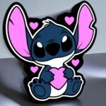 Stitch Disney en 3D avec une illumination LED, design lumineux et original, idéal comme lampe décorative ou cadeau personnalisé, fabriqué par Infinity 3D Print.