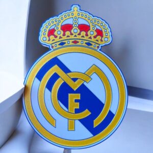 Logo 3D Real Madrid en LED, création lumineuse imprimée en impression 3D, idéale pour décoration ou fanatisme sportif.