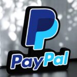 PayPal logo 3D lumineux, lampe LED personnalisée pour décoration ou support marketing, création originale en impression 3D, design moderne et lumineux pour votre espace.