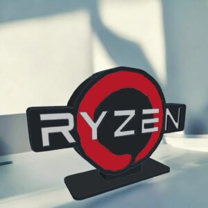 RYZEN logo en 3D avec éclairage LED, création lumineuse personnalisée en forme de logo processeur Ryzen, idéale pour la décoration ou la mise en valeur d’un espace gaming ou informatique.
