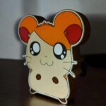 Lampe LED 3D en forme de souris mignonne avec un design kawaii, idéale pour la décoration et l’éclairage d’ambiance, créée par Infinity 3D Print.