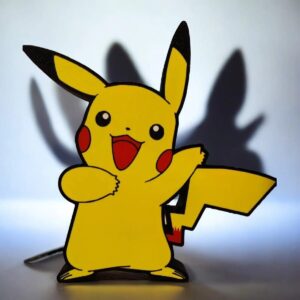 Pikachu en 3D lumineux en plastique coloré, lampe LED avec éclairage chaleureux, création lumineuse idéale pour la décoration intérieure ou fans de Pokémon.