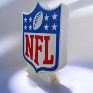 NFL logo en 3D avec éclairage LED, création lumineuse unique fabriquée par Infinity 3D Print, idéale pour décoration intérieure ou décoration d'équipe sportive.