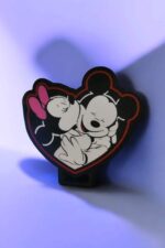 Lampe LED 3D Infinity 3D Print avec motif Minnie et Mickey Mouse lumineux et coloré.