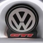 Volkswagen logo LED lampe design lumineuse pour décoration intérieure.