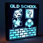 Pixel art lampe LED en 3D avec personnages de jeux vidéo rétro.