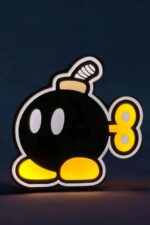 Bombette LED lumineuse en forme de Bombe de jeux Nintendo avec éclairage coloré pour décoration intérieure et ambiance ludique.