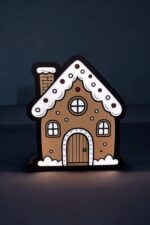 LED maison en pain d'épice lumineuse, décoration 3D chaleureuse pour Noël, lampe LED créative pour ambiance festive.
