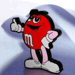 M&m's lampe LED 3D, création lumineuse et décorative, originalité et style pour tous les amateurs de design fun et coloré.
