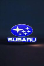 Subaru logo en lampe LED lumineuse, création 3D, signalétique lumineuse pour décoration intérieure ou extérieure, fabriquée par Infinity 3D Print, spécialiste en créations lumineuses 3D.