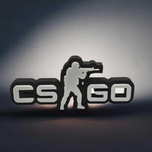 LED logo illuminated avec personnage de jeu vidéo CS:GO, moderne et décoratif, idéal pour décoration geek ou gamer en intérieur.