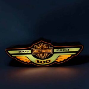 LED lampe Harley Davidson vintage 3D lumineuse, décoration murale en acryl personnalisée, idéal pour fans de motos et collectionneurs, éclairage artistique avec logo rétro.