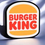 Burger King logo imprimé en 3D, création lumineuse LED, décoration originale et moderne, idéale pour une mise en valeur artistique ou commerciale.