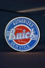 Badge lumineux de service Buick autorisé, avec logo rétro en bleu, rouge et blanc. Illumination LED de haute qualité pour décoration ou signalisation sur véhicule.