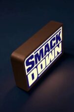 LED lampes 3D personnalisées avec logo SNACK BOOK, éclairage moderne et créatif, parfaites pour décoration intérieure ou cadeau original, réalisées par Infinity 3D Print.