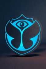 Lumière LED 3D avec design de symbole œil mystérieux, éclairage bleu vibrant, fabriquée par Infinity 3D Print pour une décoration eclairage unique.